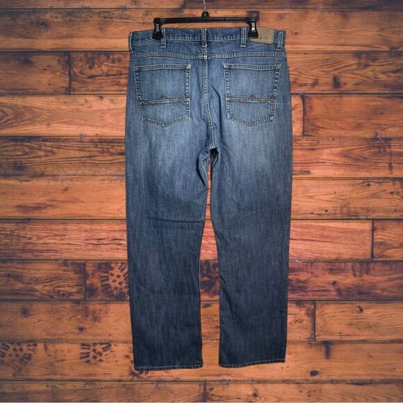 5 for $25🔥Wrangler Denim Jeans Size 38X29" - Picture 2 of 6
